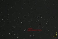 Image de repérage de 2MASS J00042675+3913273