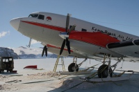 Le DC3, monté sur skis !