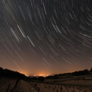 Filé d'étoiles sur Camaret sur Aigues