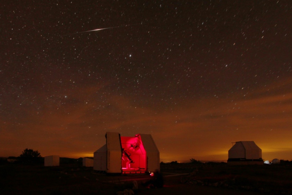 Flare Iridium au-dessus du T635 de l'observatoire Sirene